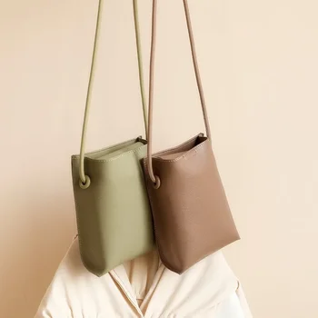  Новые женские сумки из искусственной кожи Модные мини сумки через плечо Простые маленькие сумки через плечо Женские телефонные сумки Женская сплошная сумка с клапаном